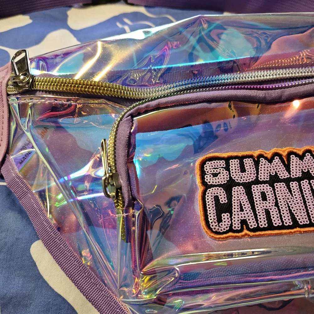 P!nk PINK Iridescent Fanny Pack Summer Carnival - Picture 2 of 3